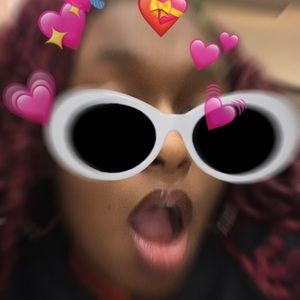 Meet your Posher, Raina